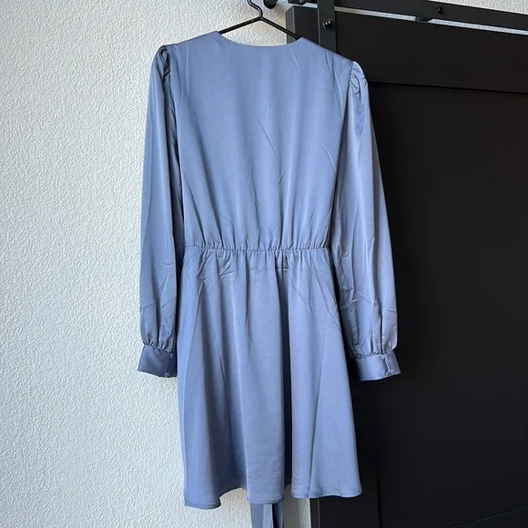 ✨ NWOT Express - Blue-Gray Cocktail Dress - SZ LG - Picture 3 of 8